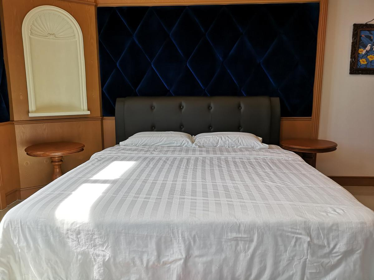 Marina Court Luxury Penthouse Kota Kinabalu Exterior foto