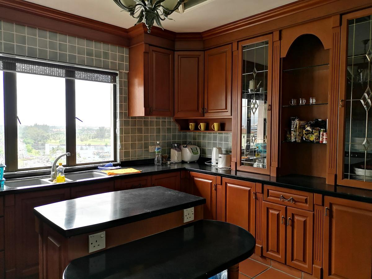 Marina Court Luxury Penthouse Kota Kinabalu Exterior foto